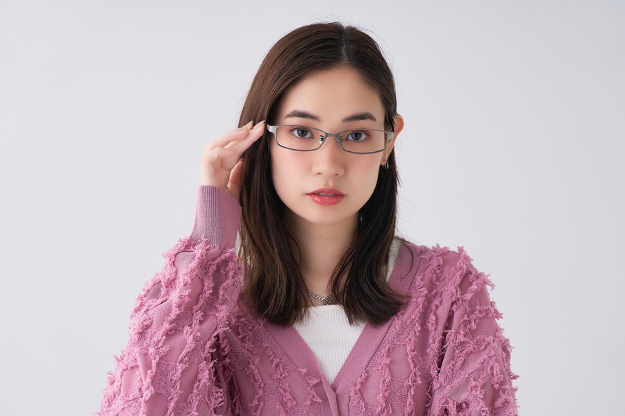 [秋のGO！GO！キャンペーン]マルチに活躍するコンビネーションメガネ