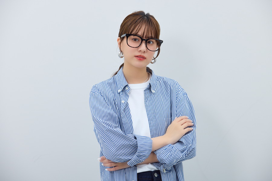 トレンドの個性的なデザインメガネ