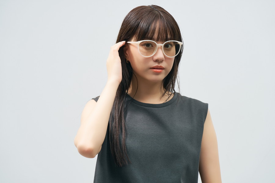 SUNCUTGlasses/UV100%CUT