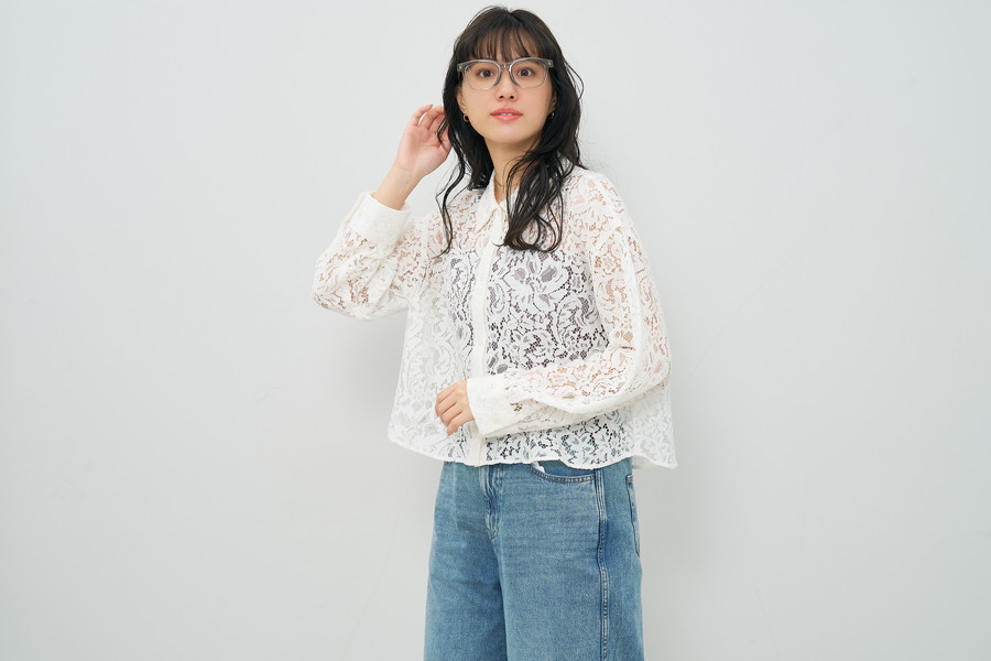 かけるだけで存在感がある太縁メガネ