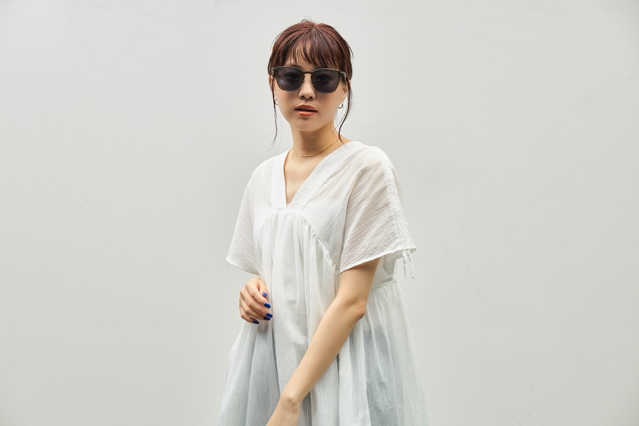 SUNCUTGlasses/UV100%CUT