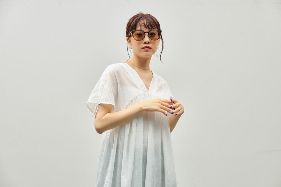 SUNCUTGlasses/UV100%CUT