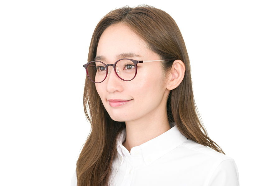 ベーシック＆トレンド感を兼ね備えたコンビフレーム[中顔面短縮みえ