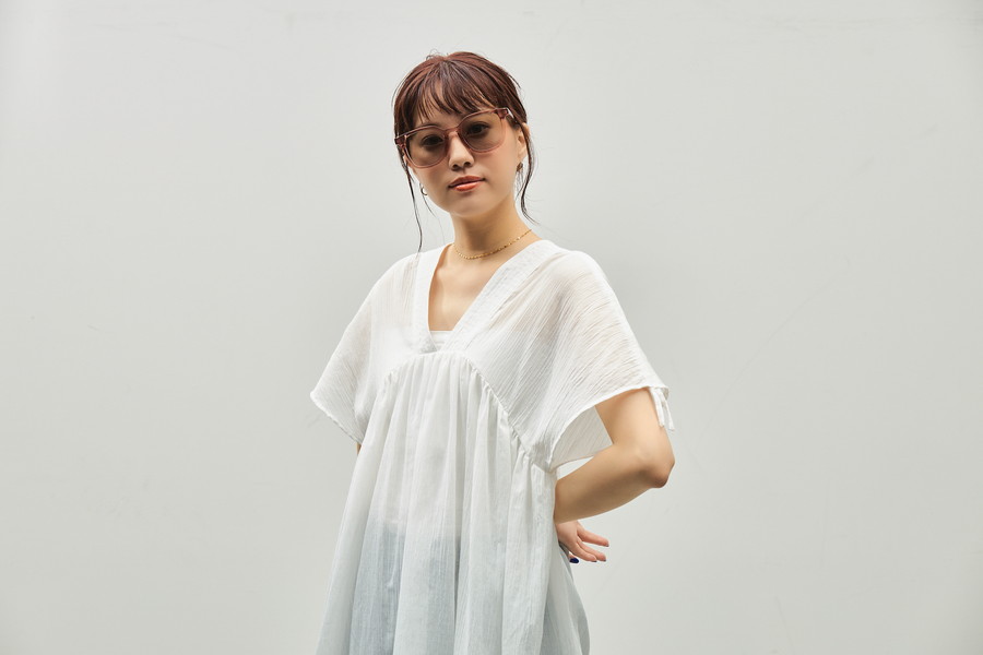 SUNCUTGlasses/UV100%CUT
