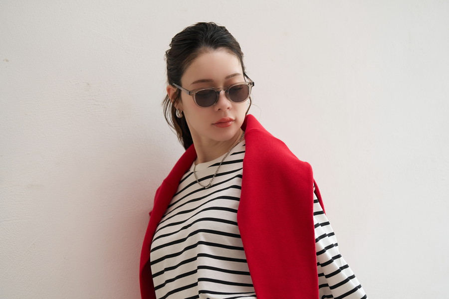 スペシャルプライス]豊富なカラーが目を惹く万能なSUNCUTGlasses/UV100