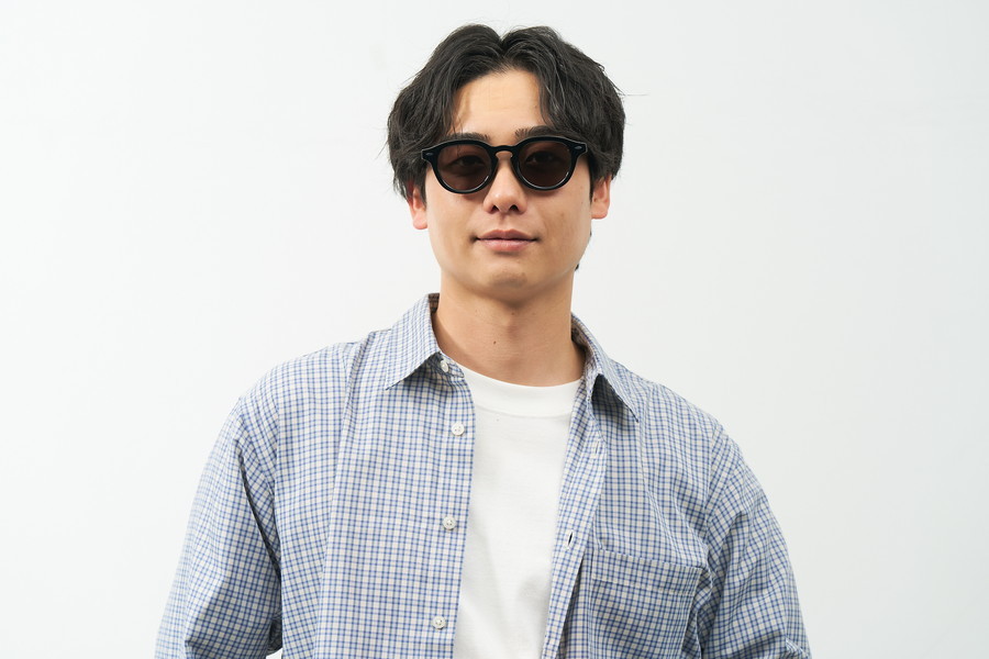 スペシャルプライス]豊富なカラーが目を惹く万能なSUNCUTGlasses/UV100