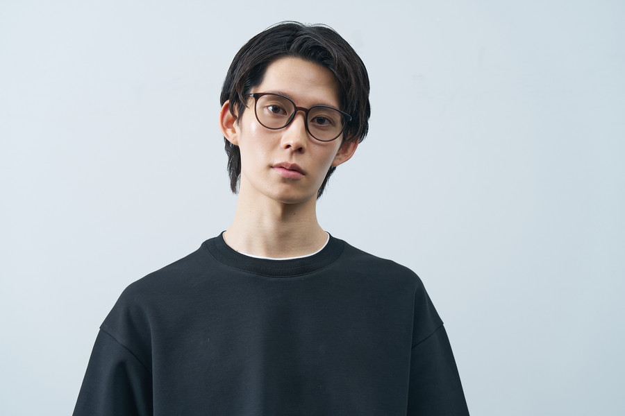 春秋染付扇面向付8客セット SUNCUTGlasses/UV100%CUT（ZN251G07-43A2）｜メガネのZoffオンライン