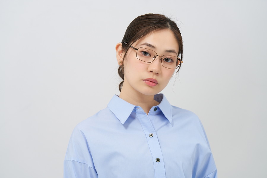 定番で使いやすいウェリントン型（ZT263013-43E1）｜メガネのZoff