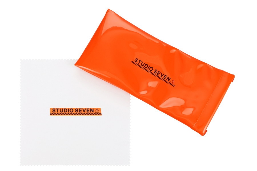 [WEB先行予約商品]Zoff｜STUDIO SEVEN (WEB限定商品)(調光レンズ搭載)